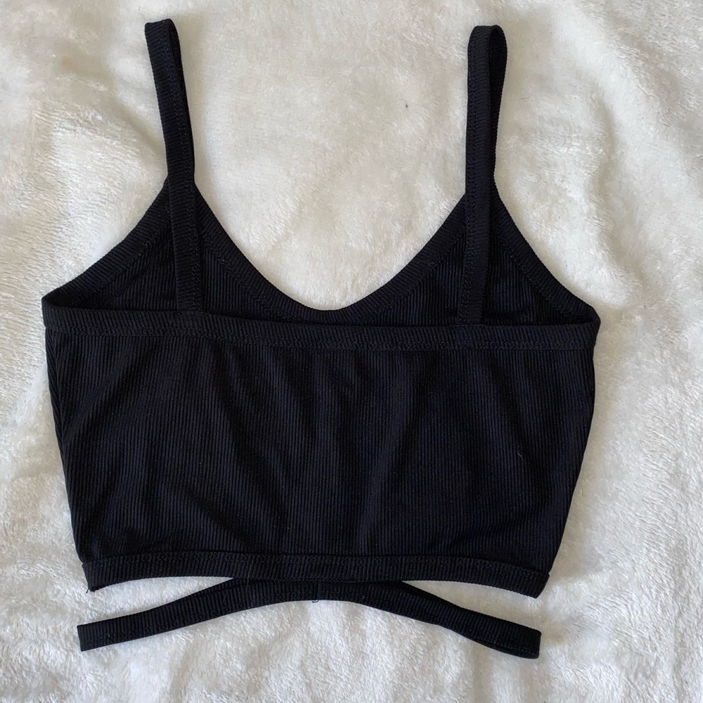 CutOut Ribbed Crop Tank Top - Picture 2 of 2